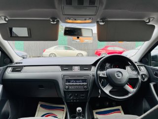 /photos/12495/9dc3e908-2559-440b-b93e-178393a16922_i320x240.jpg